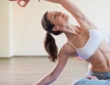 Упражнения йоги для похудения живота
